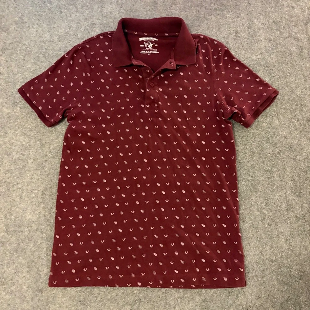 True Religion Polo Shirt Mens Small Burgundy All Over Print Grunge Y2K Skate